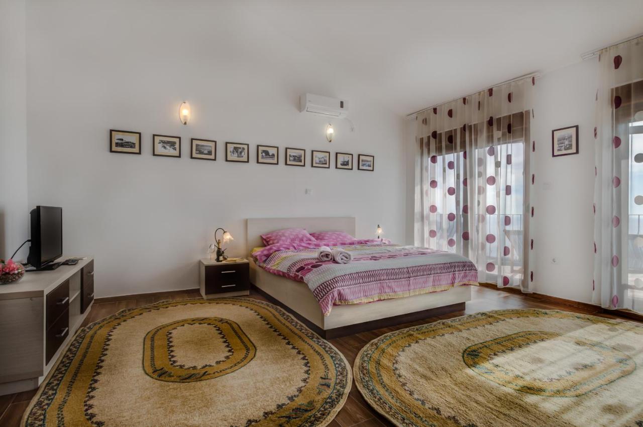 Villa Ladera Lapcici Budva Eksteriør billede